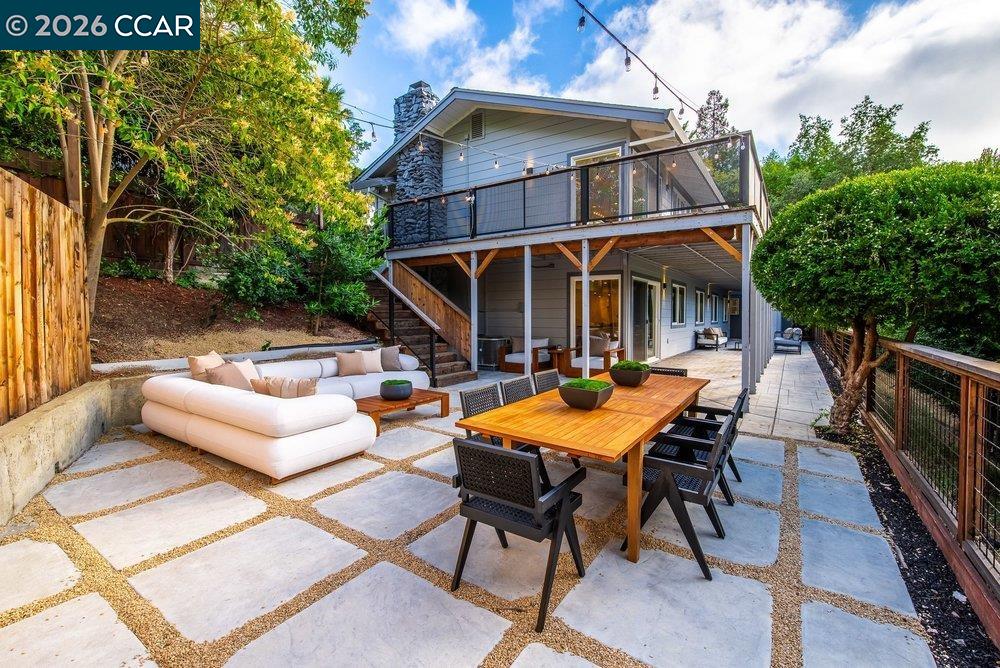 1009 Regio Court