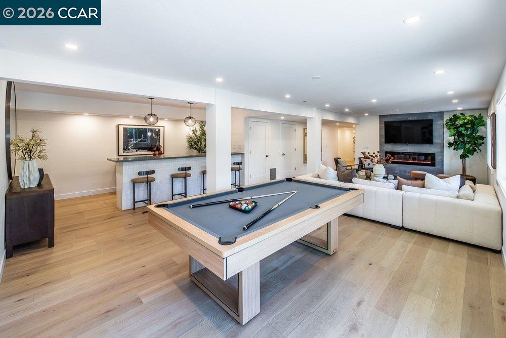 1009 Regio Court