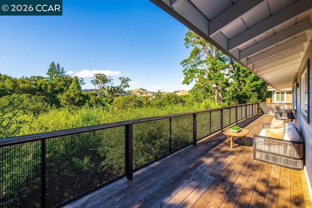 1009 Regio Court