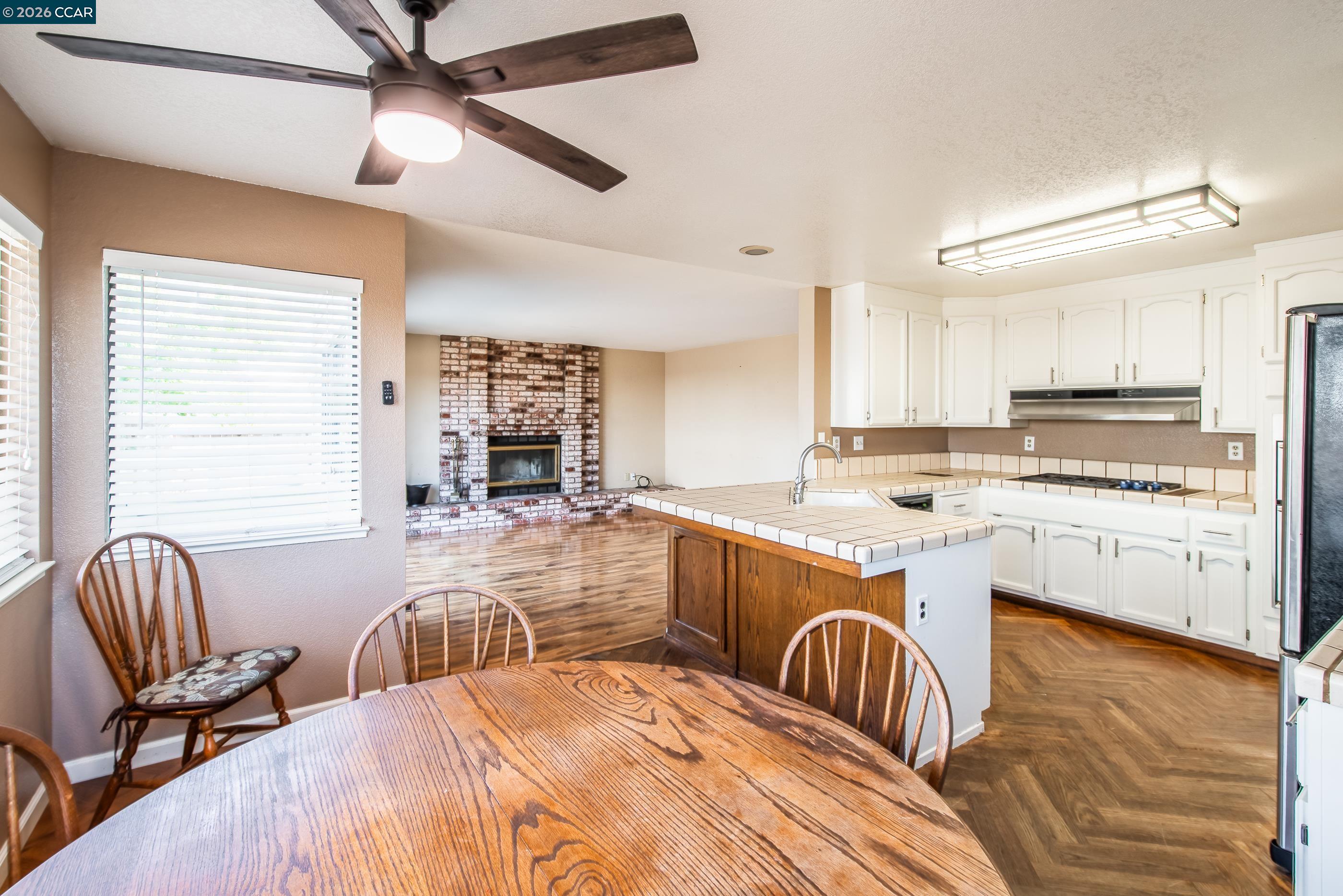 354 Saybrook