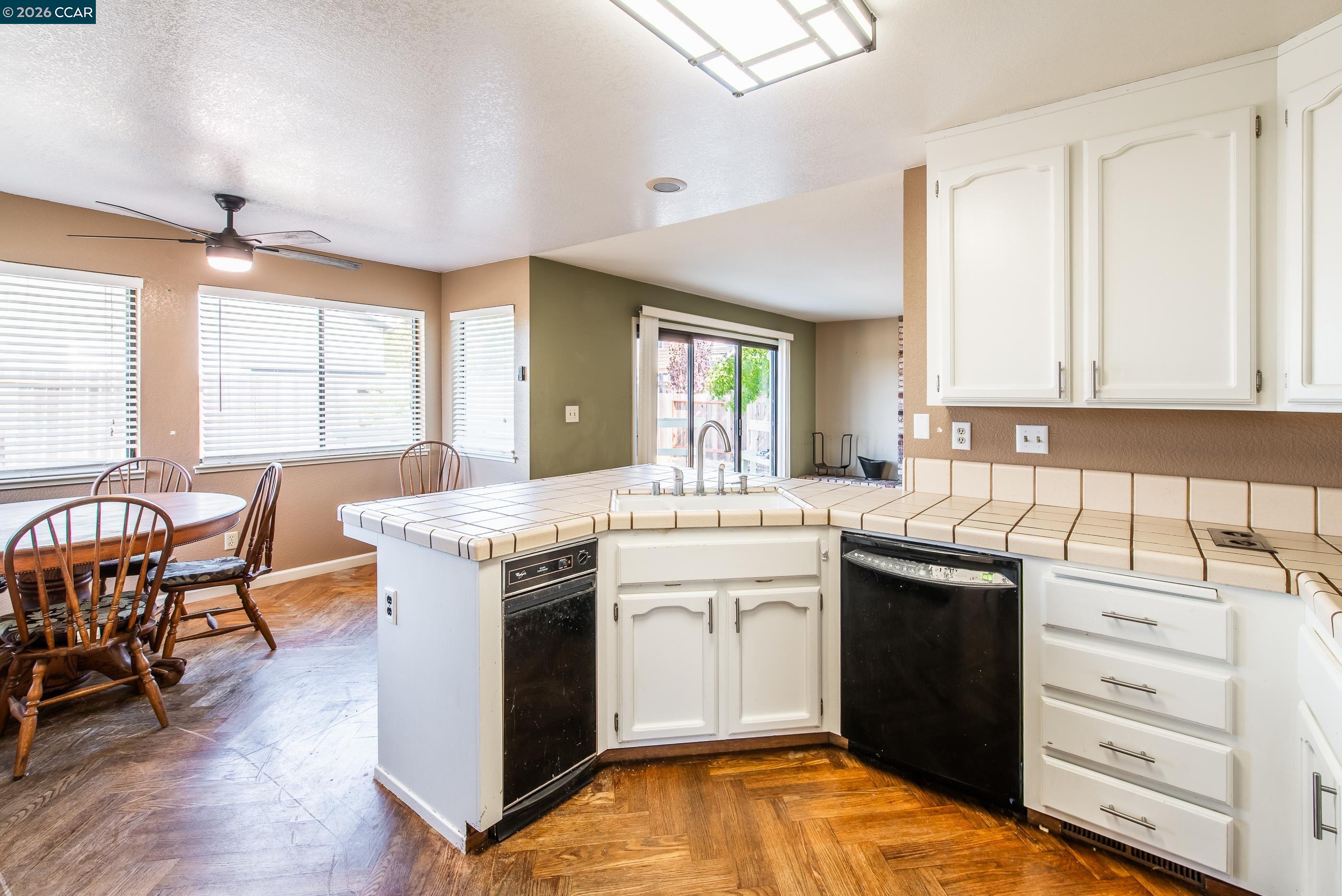 354 Saybrook