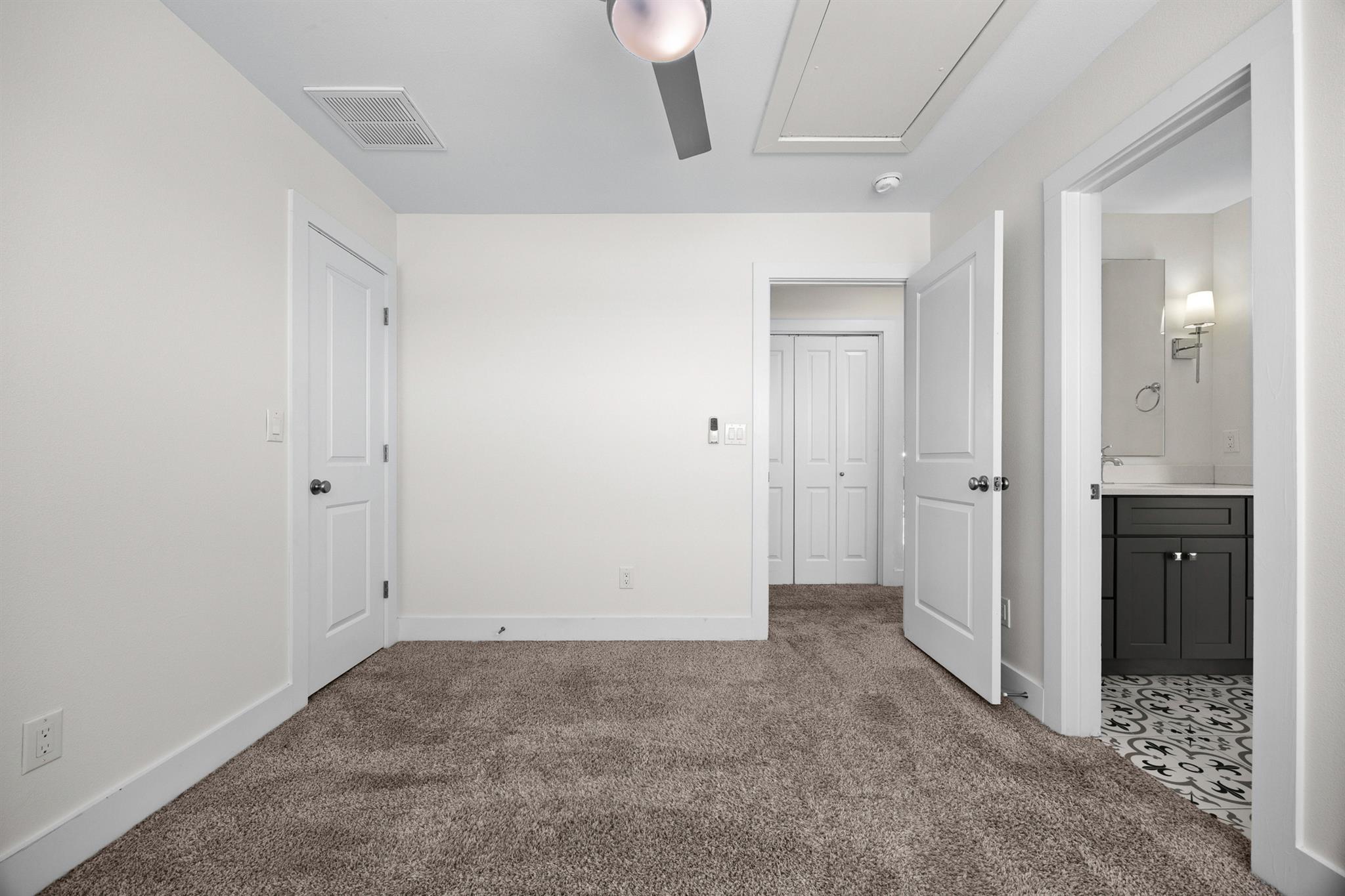 7312 E Ben White BLVD # 10