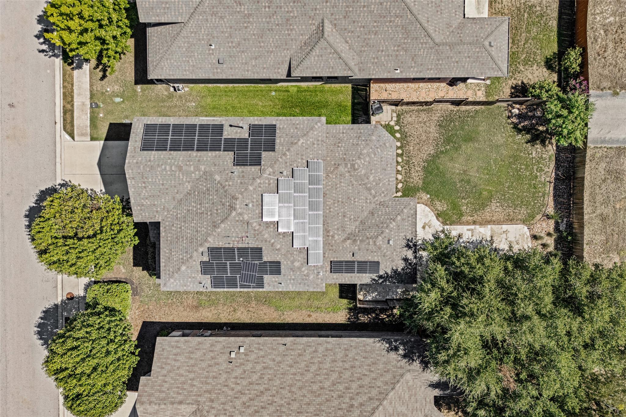 1516 William Bee DR