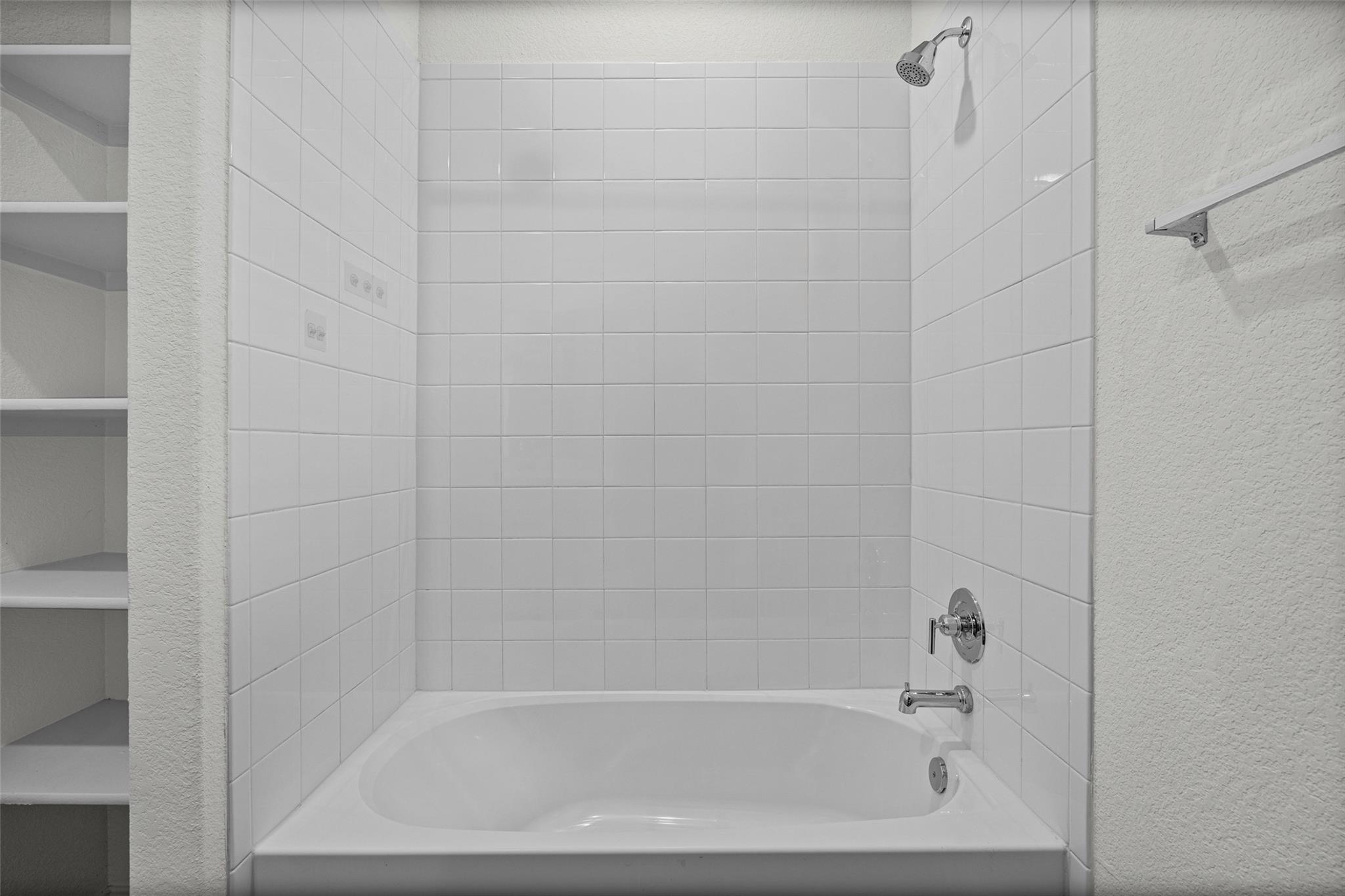 144 Ballyneal LN