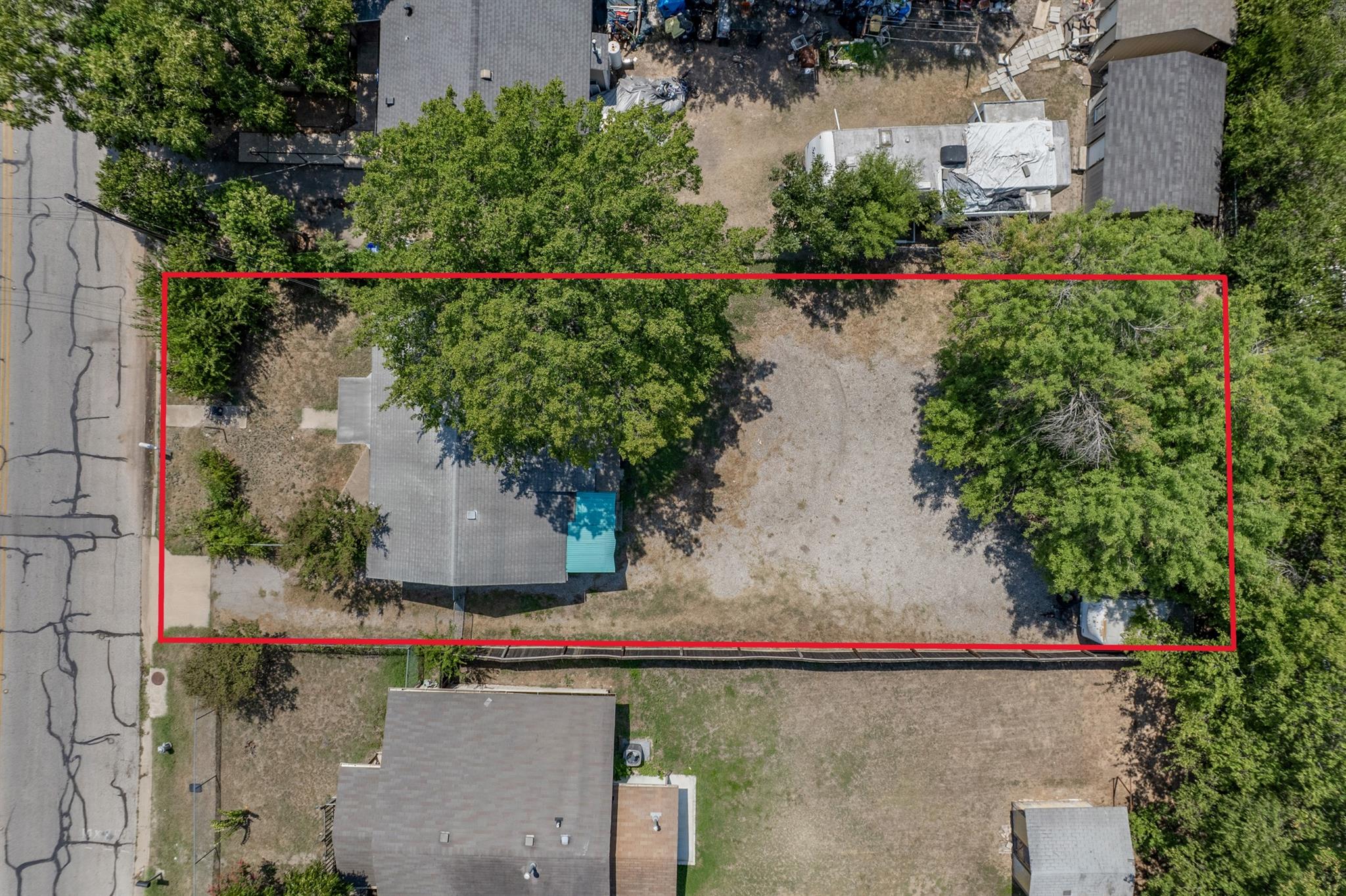 908 Vargas RD
