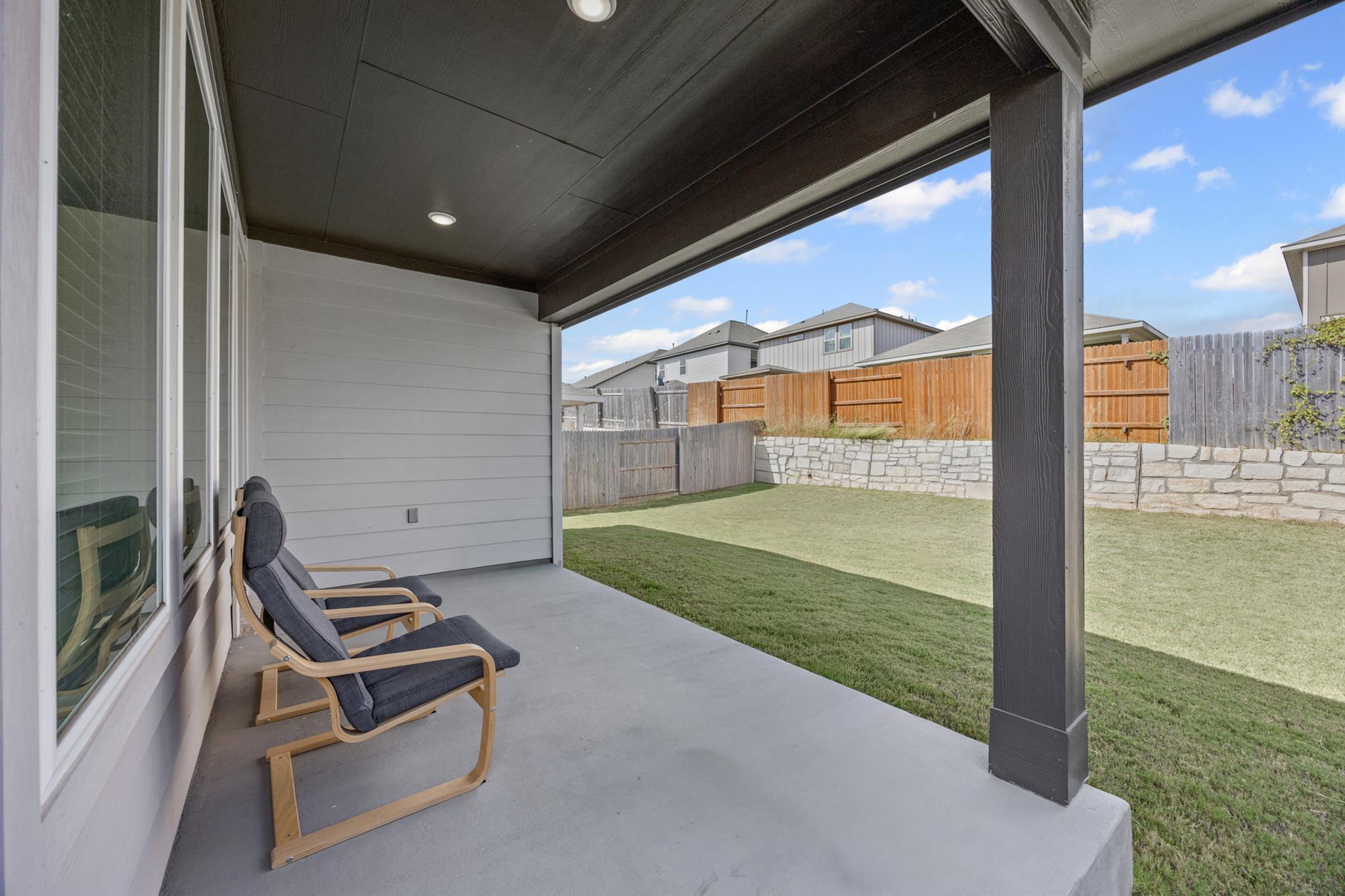 12702 Autumn Bird TRCE