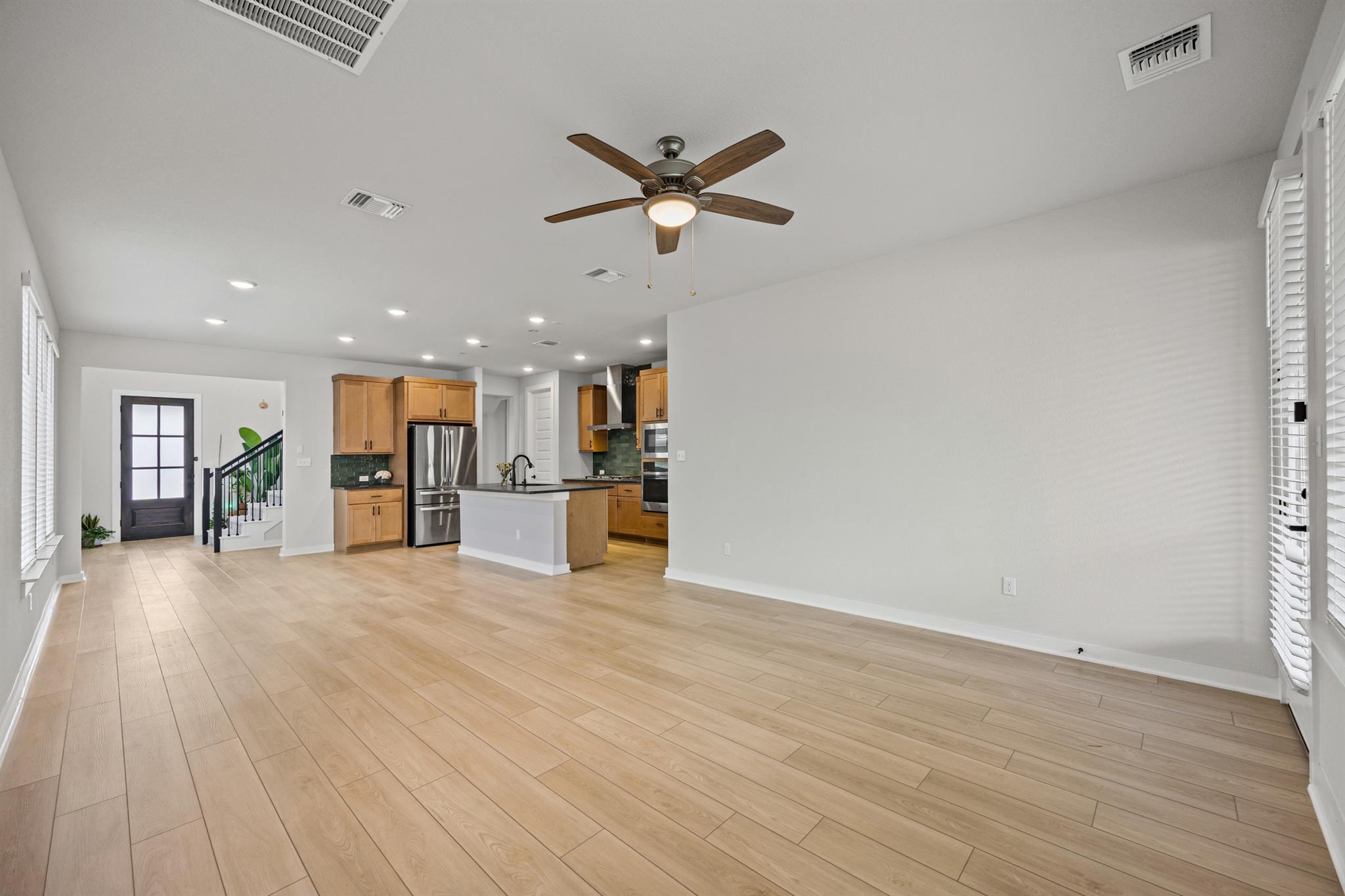 12702 Autumn Bird TRCE