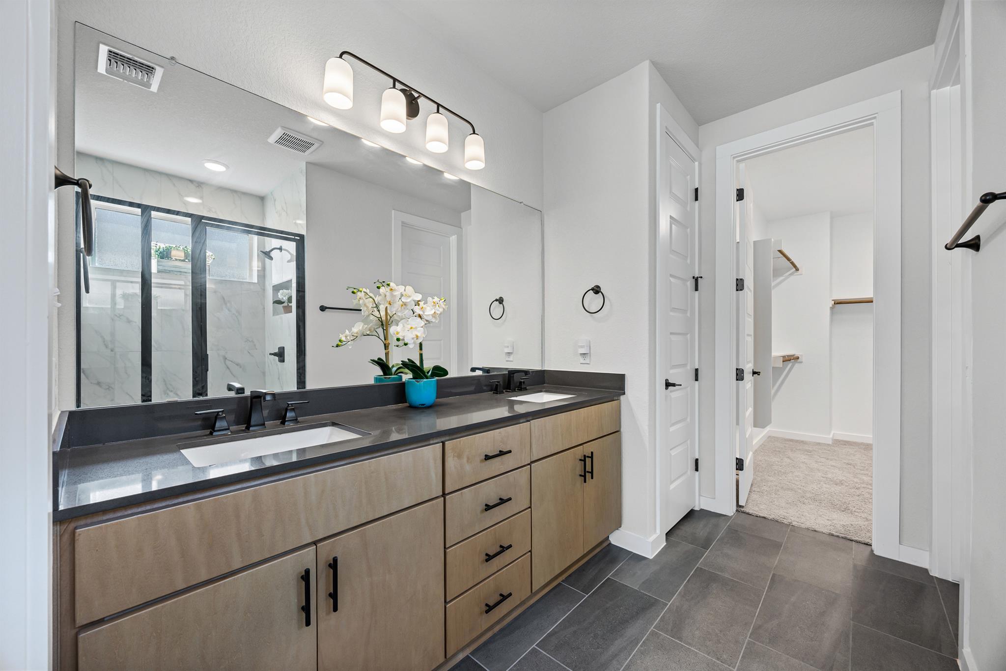 12702 Autumn Bird TRCE