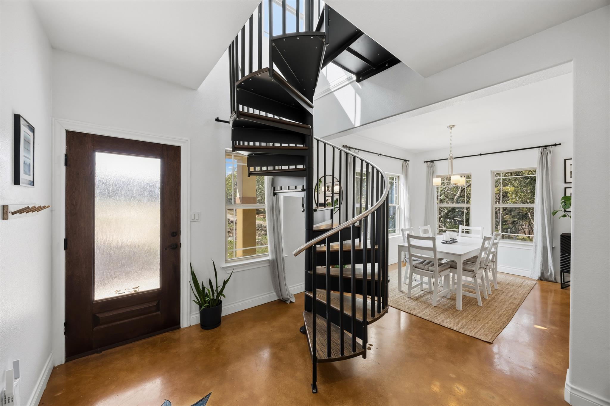 4105 Summit Hurst