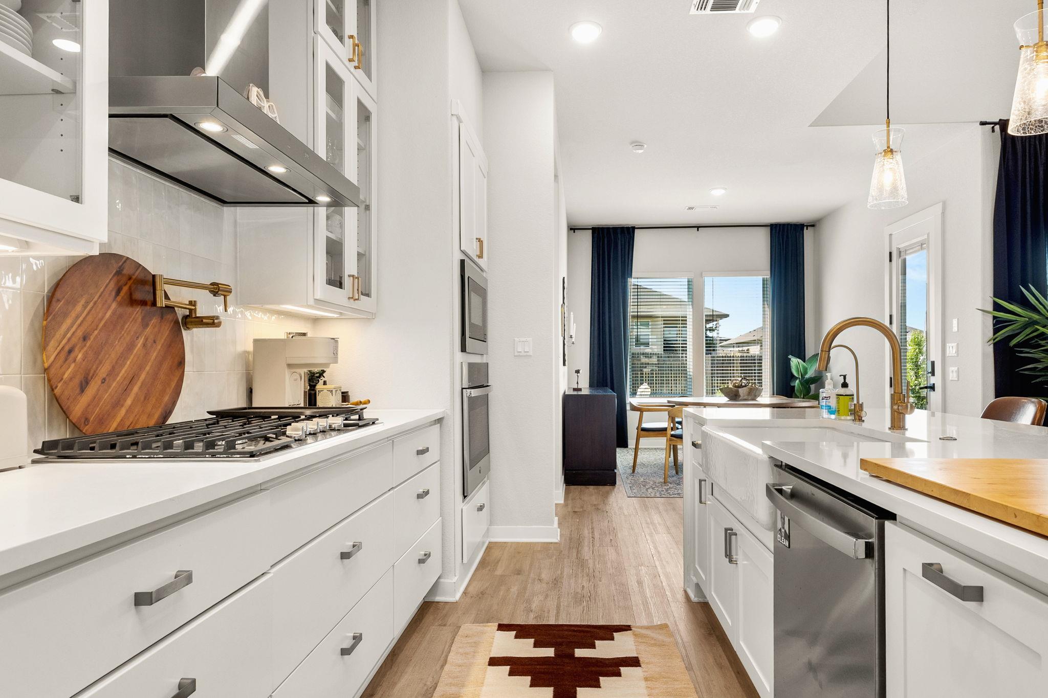 12600 Purple Prairie LN