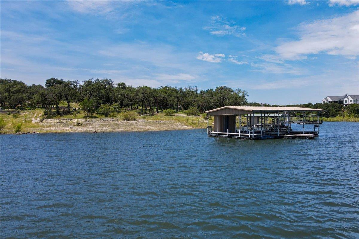 1309 Edgewater DR
