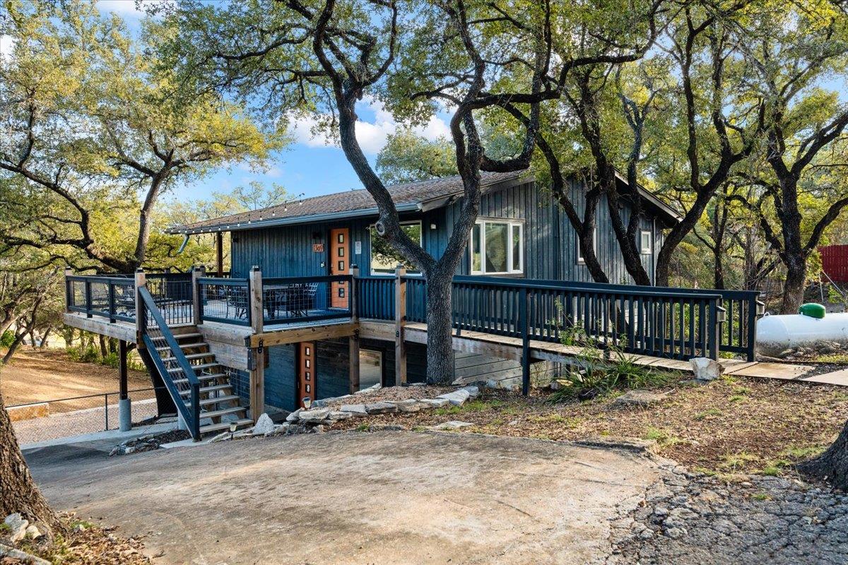 1309 Edgewater DR