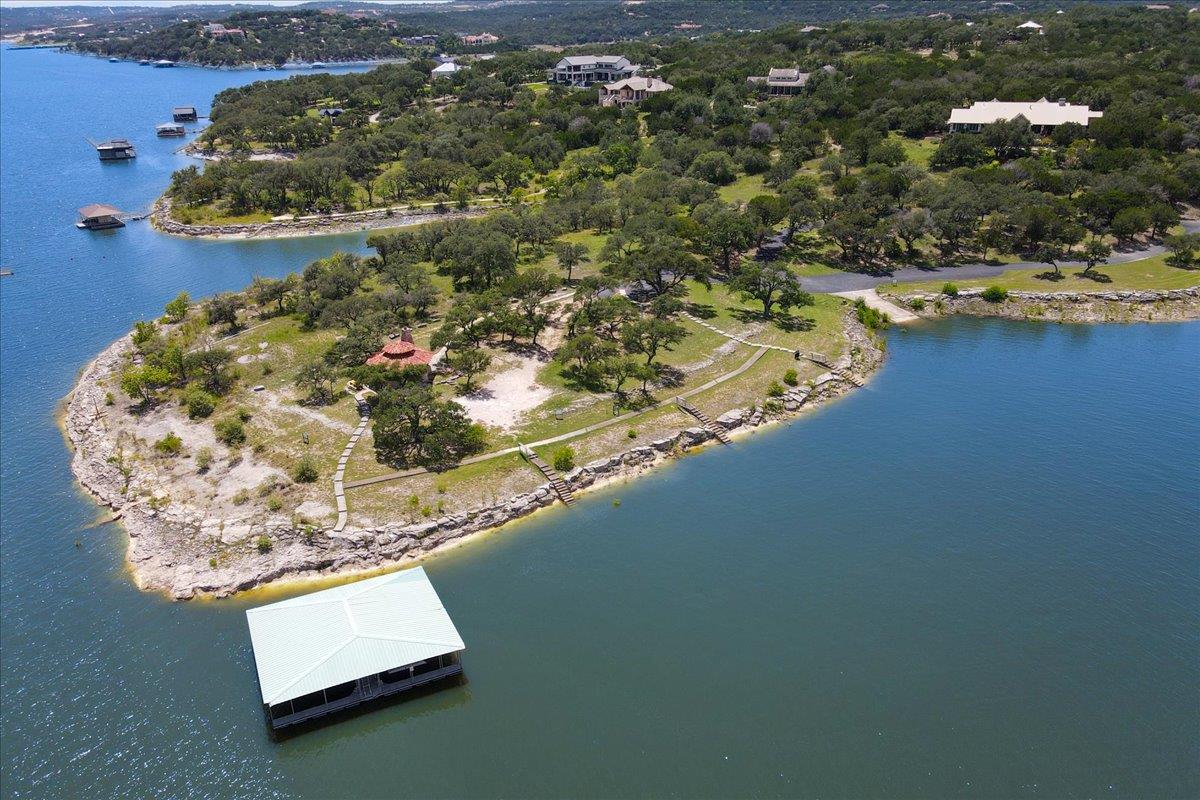 1309 Edgewater DR