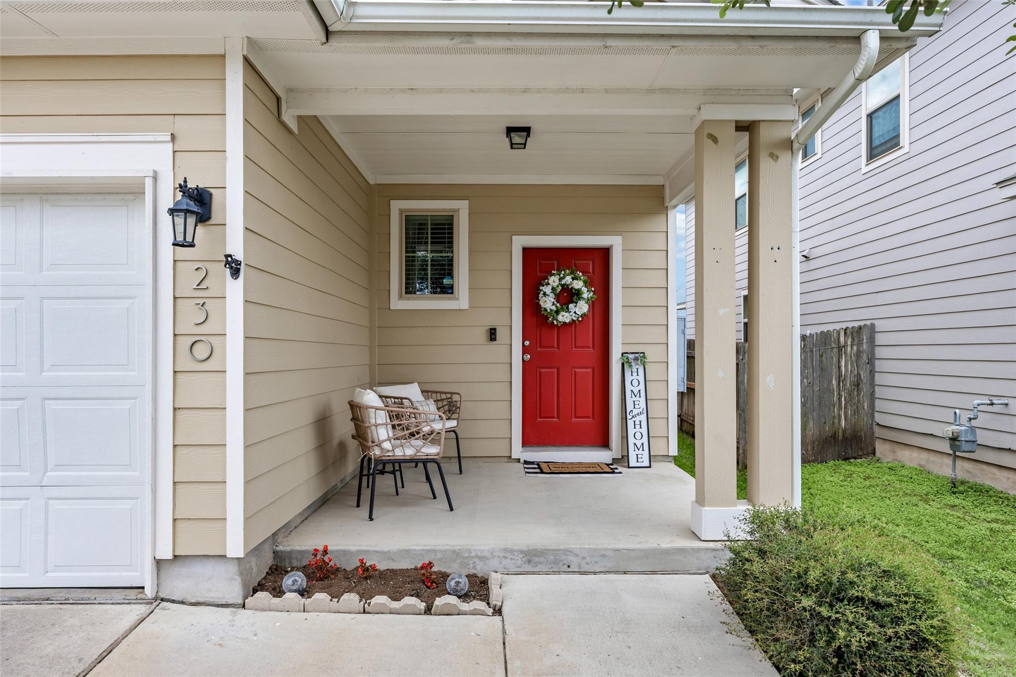 230 Eagle Brook LN