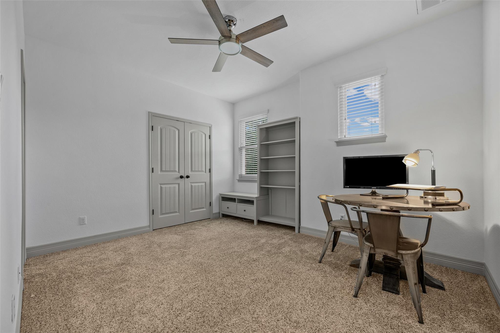 8000 Alophia DR