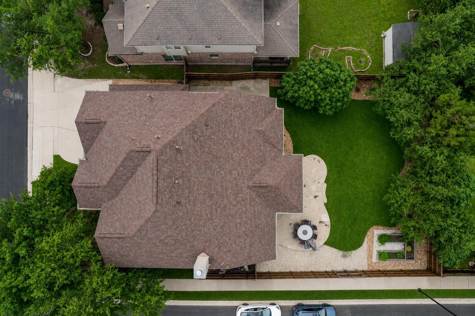 8000 Alophia DR