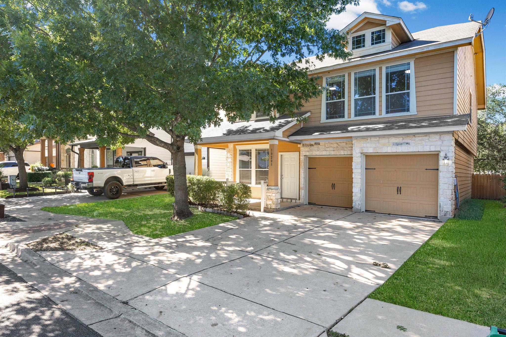 10208 Laredo DR # 105