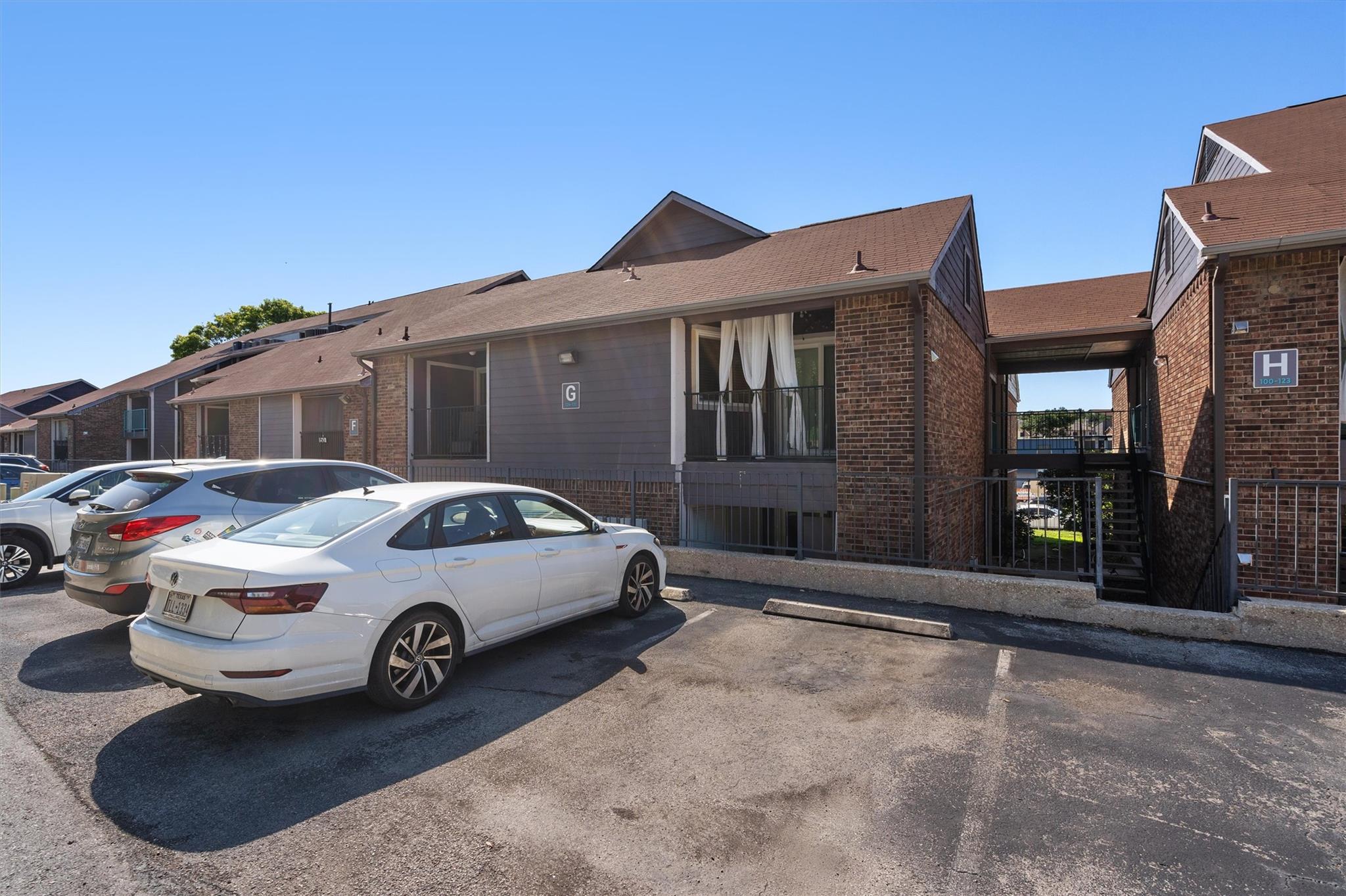 1840 Burton DR # 131