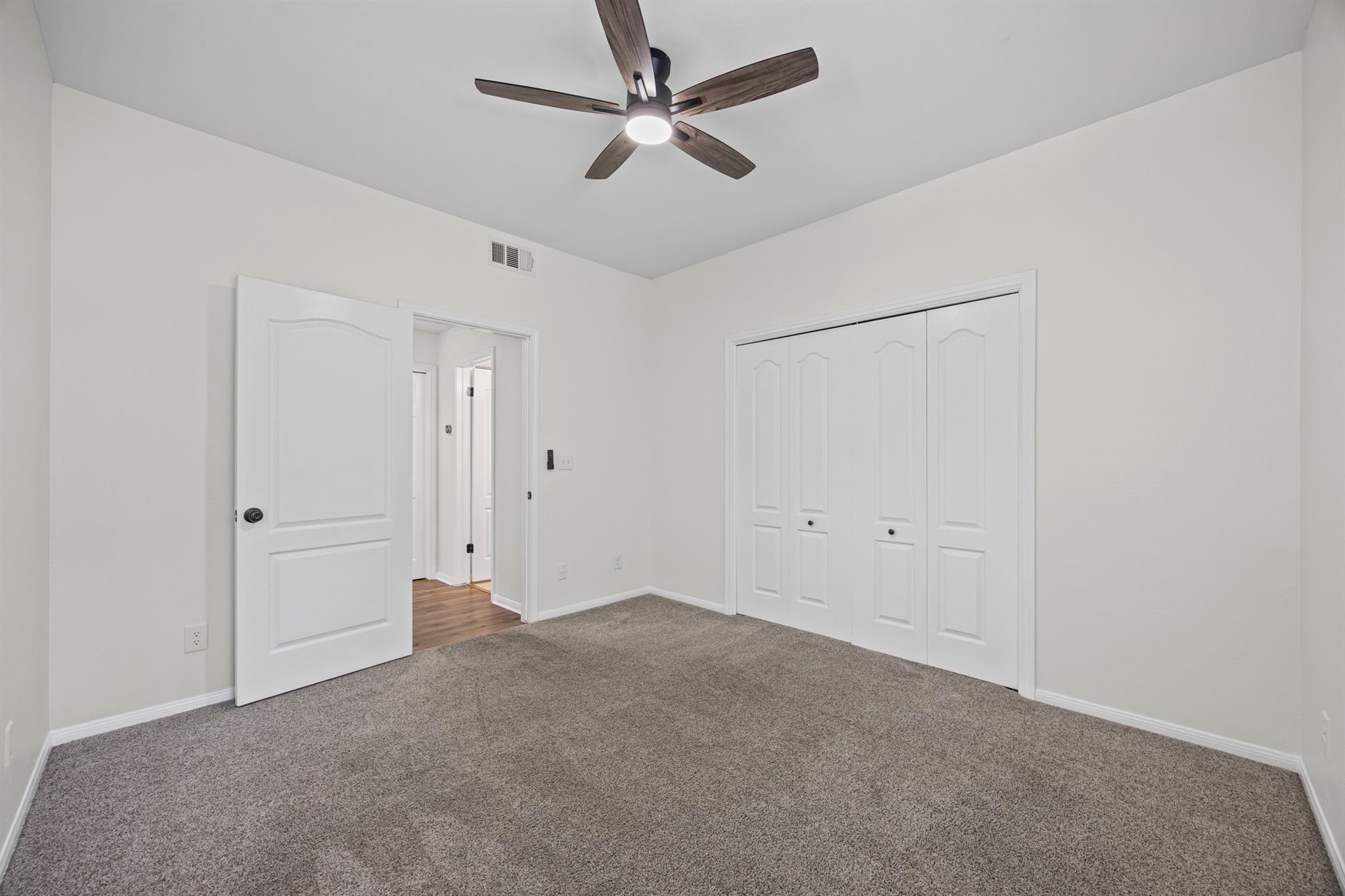 6000 Shepherd Mountain CV # 2103