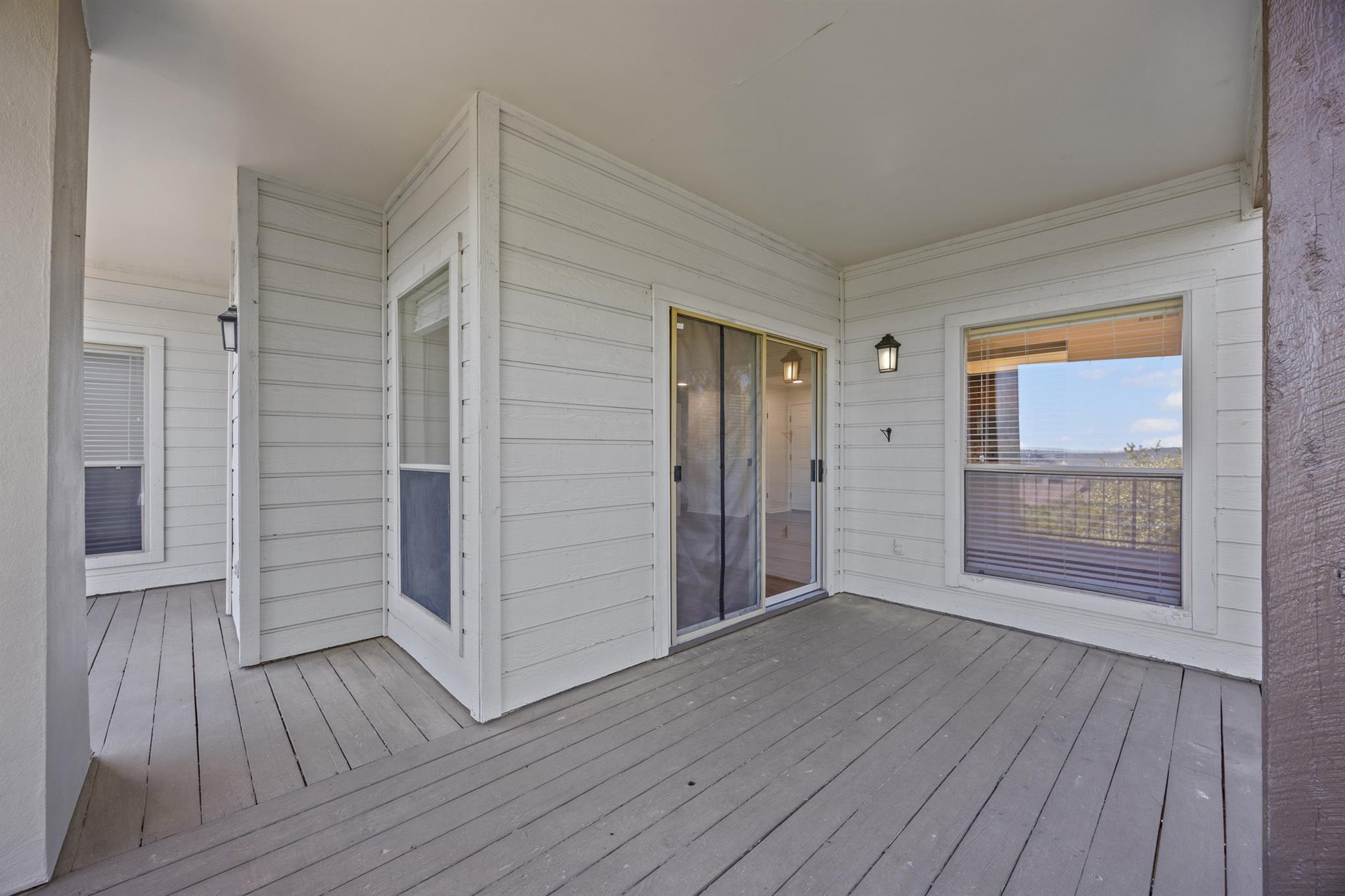 6000 Shepherd Mountain CV # 2103
