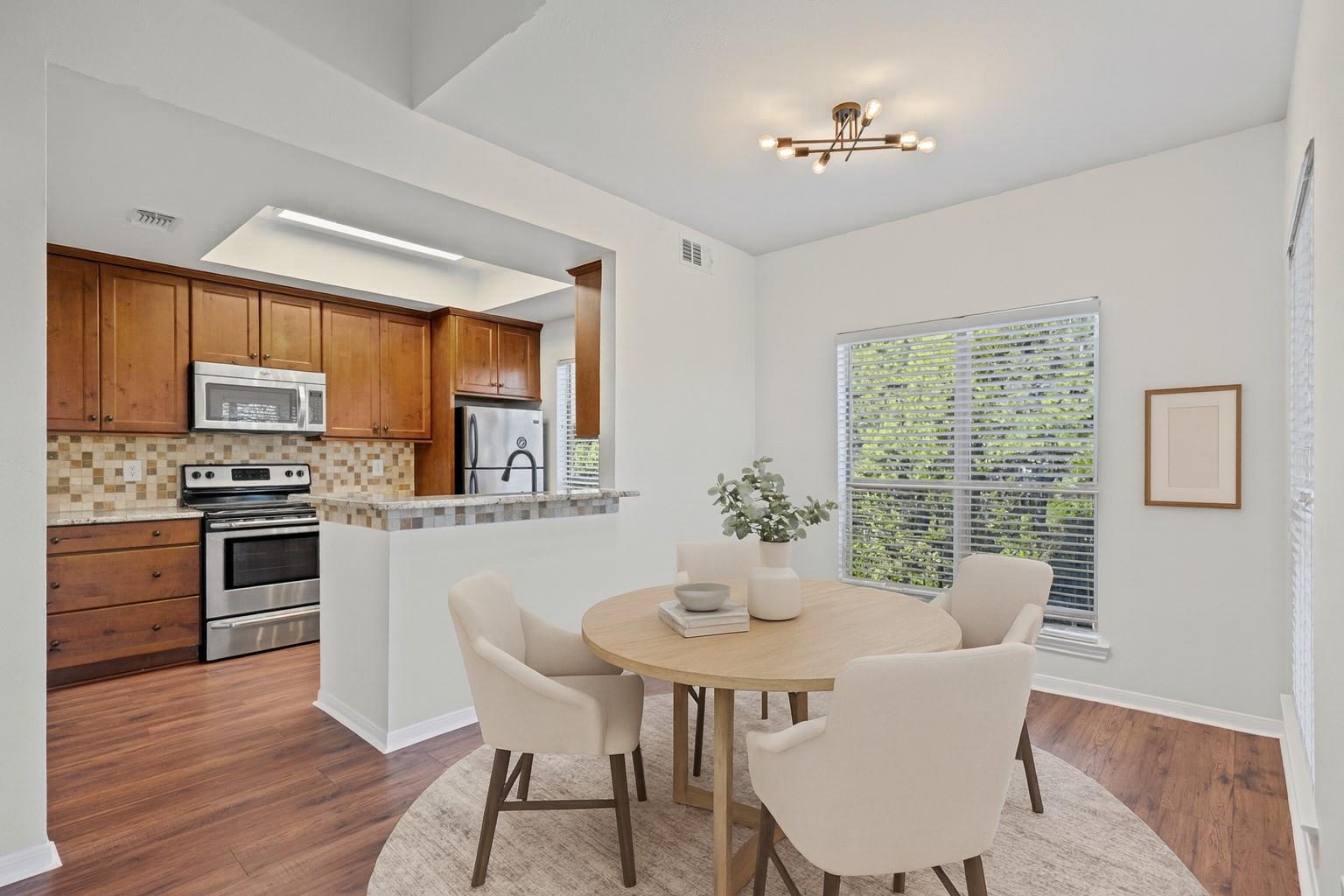6000 Shepherd Mountain CV # 2103