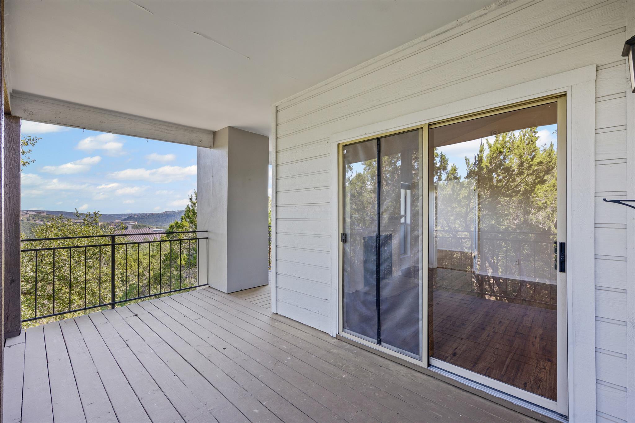6000 Shepherd Mountain CV # 2103
