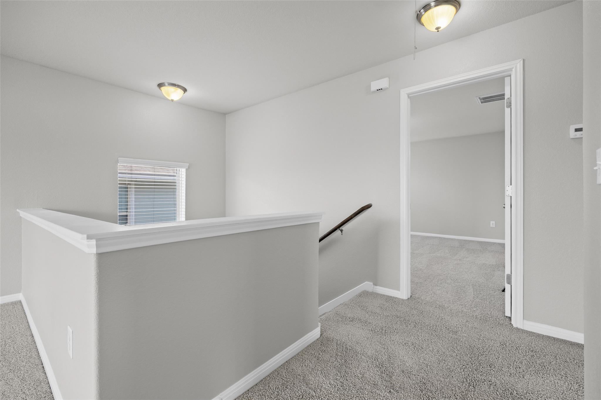 467 Twisted Oaks LN