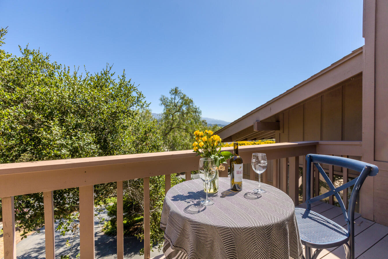2319 Vista Del Campo