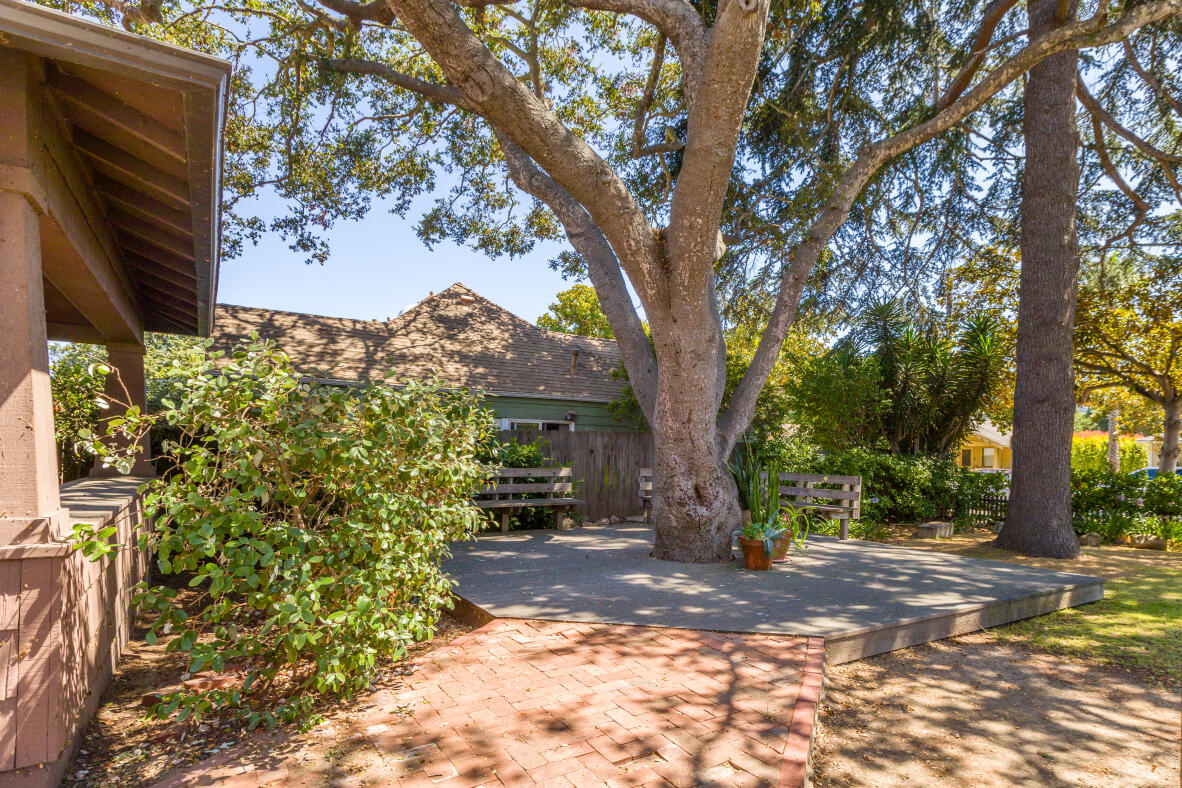 1838 San Andres Street, 7