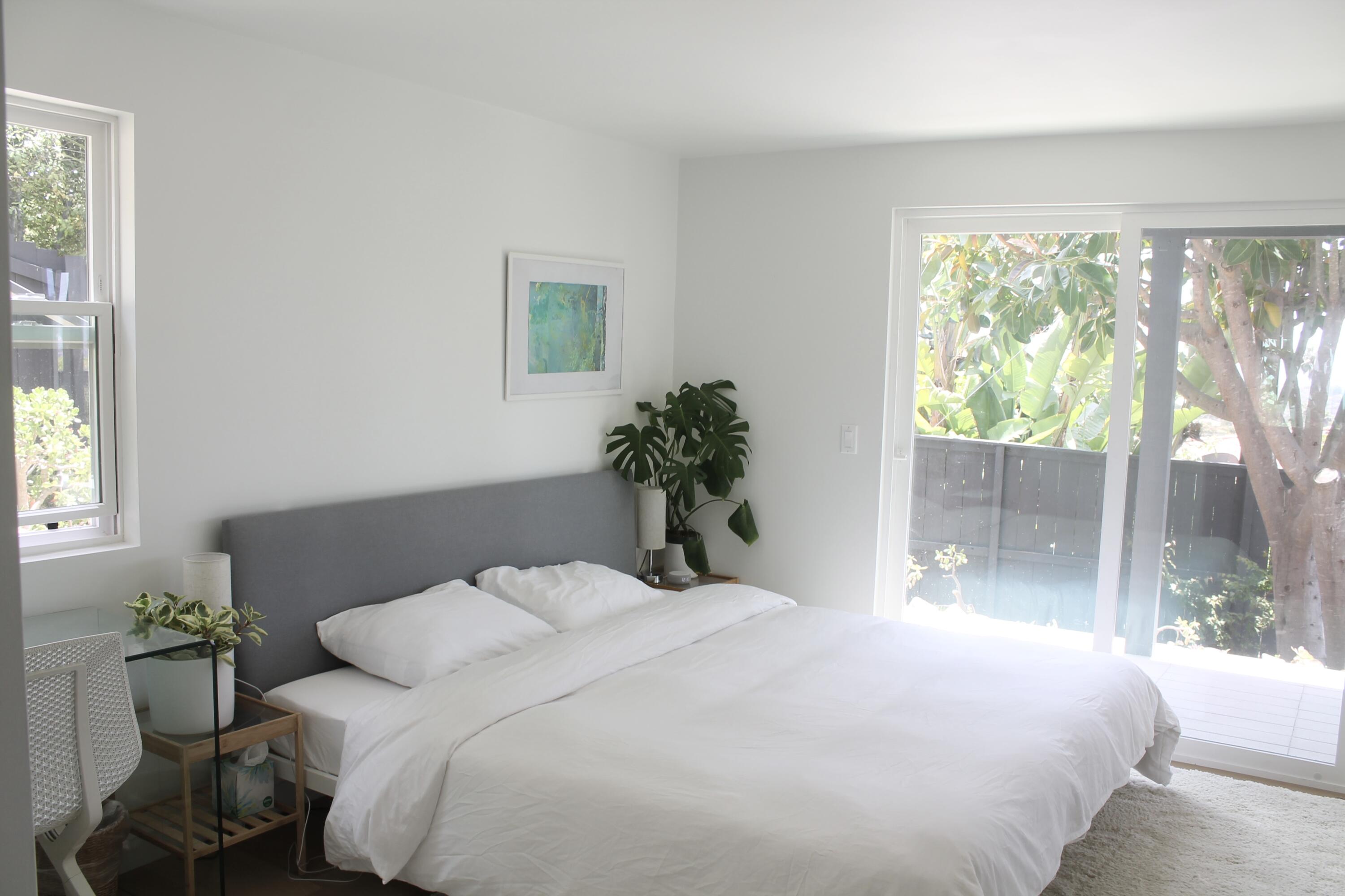 1252 De La Guerra Road