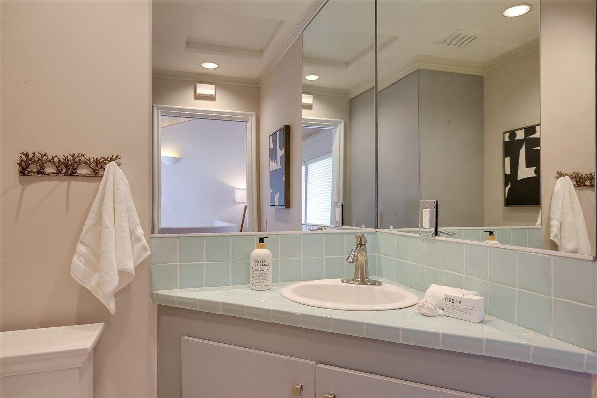 973 Miramonte Drive Unit 4