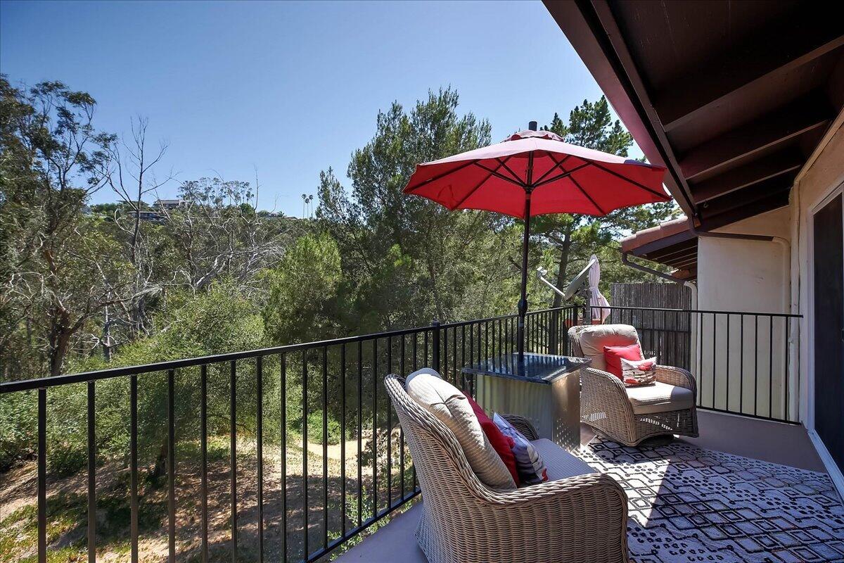 973 Miramonte Drive Unit 4