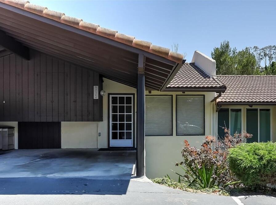 973 Miramonte Drive Unit 4