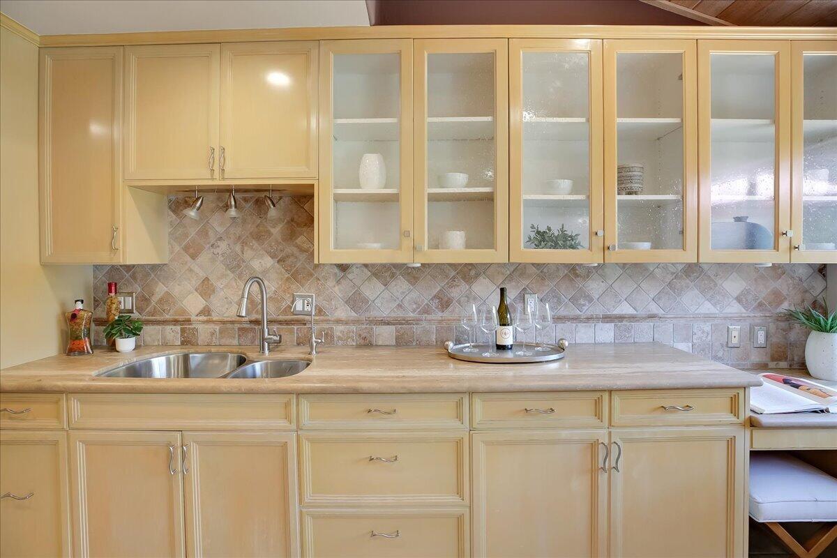 973 Miramonte Drive Unit 4