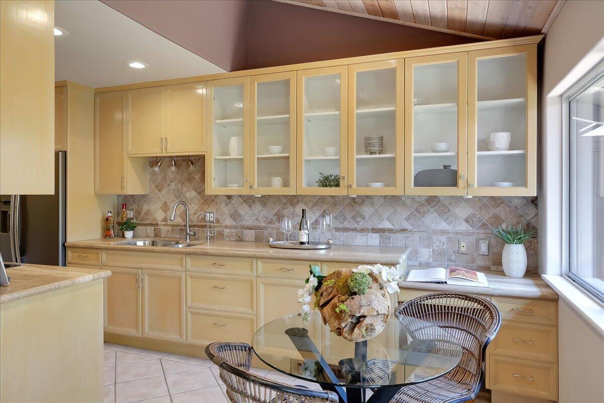 973 Miramonte Drive Unit 4