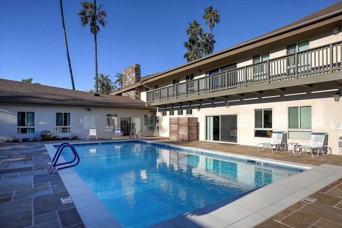 290 N Fairview Avenue Unit 3