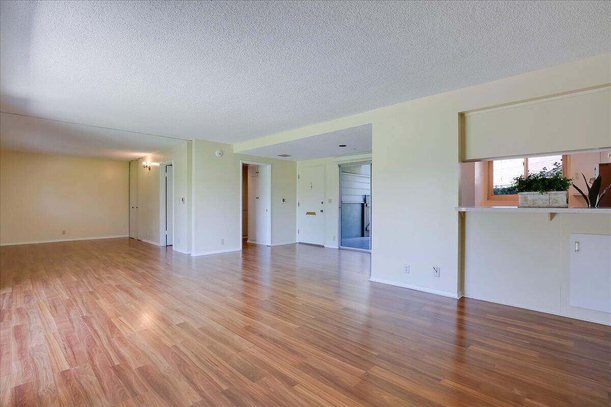 290 N Fairview Avenue Unit 3