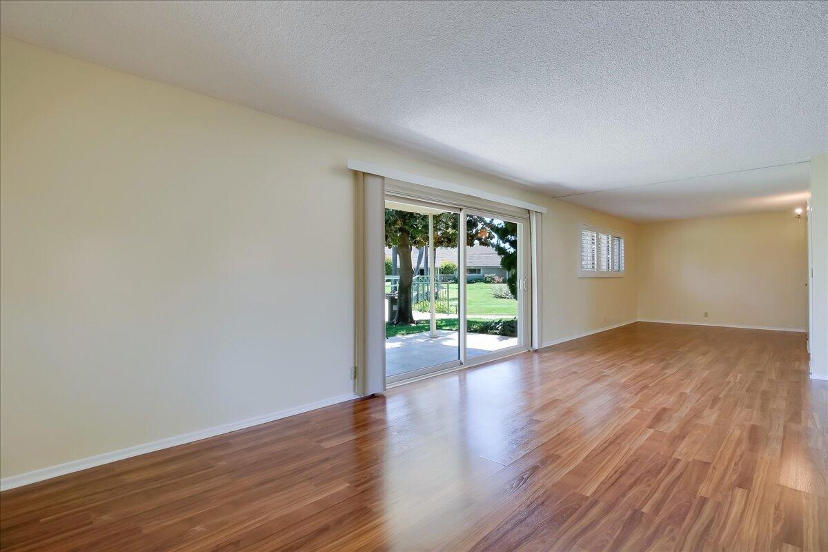 290 N Fairview Avenue Unit 3
