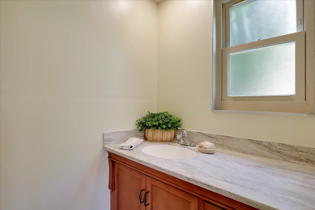 290 N Fairview Avenue Unit 3