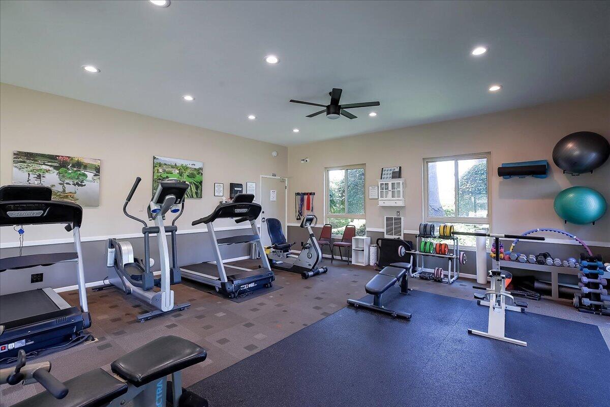 290 N Fairview Avenue Unit 3