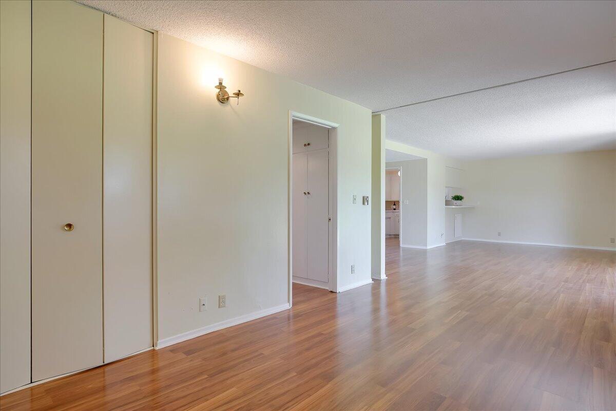290 N Fairview Avenue Unit 3
