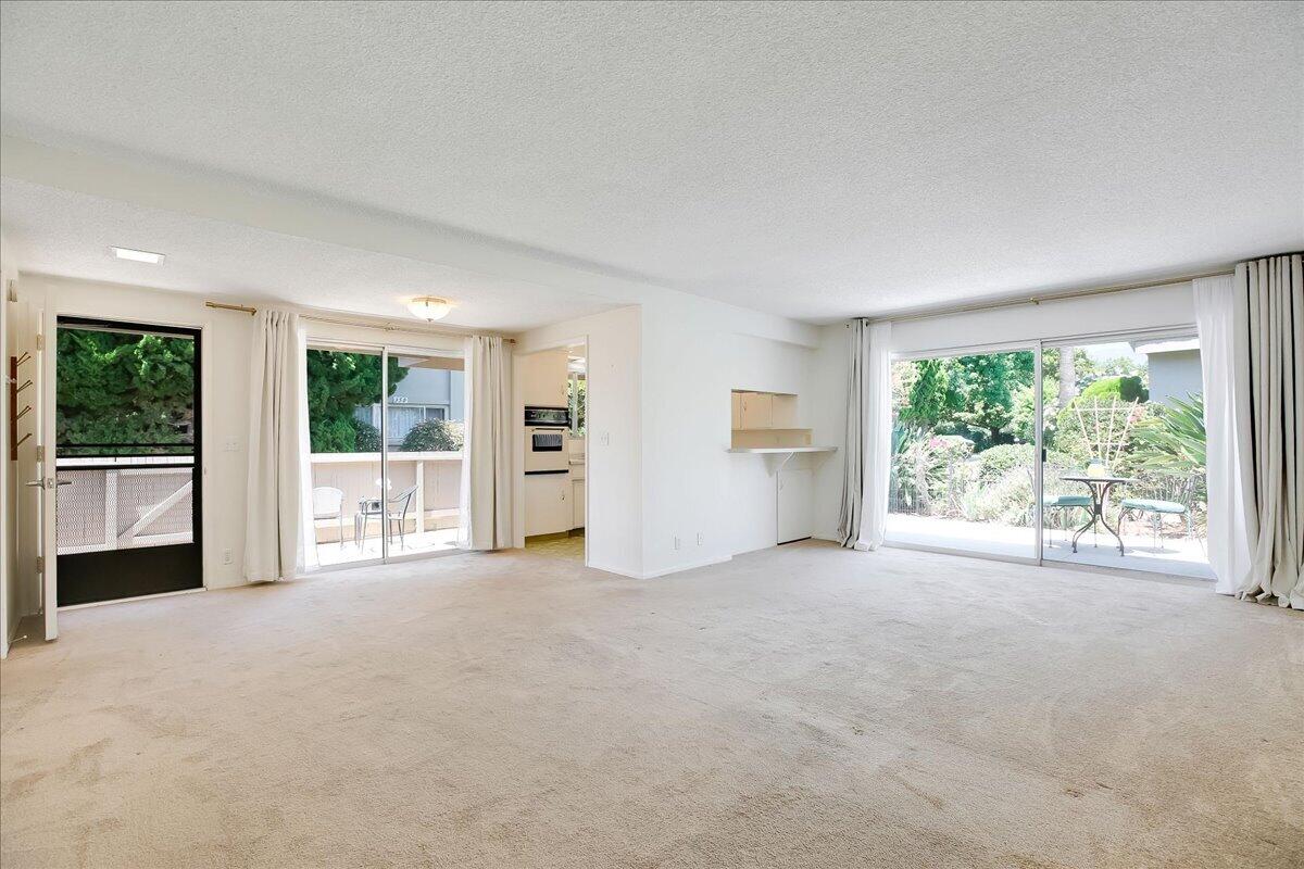 360 Moreton Bay Lane Unit 1