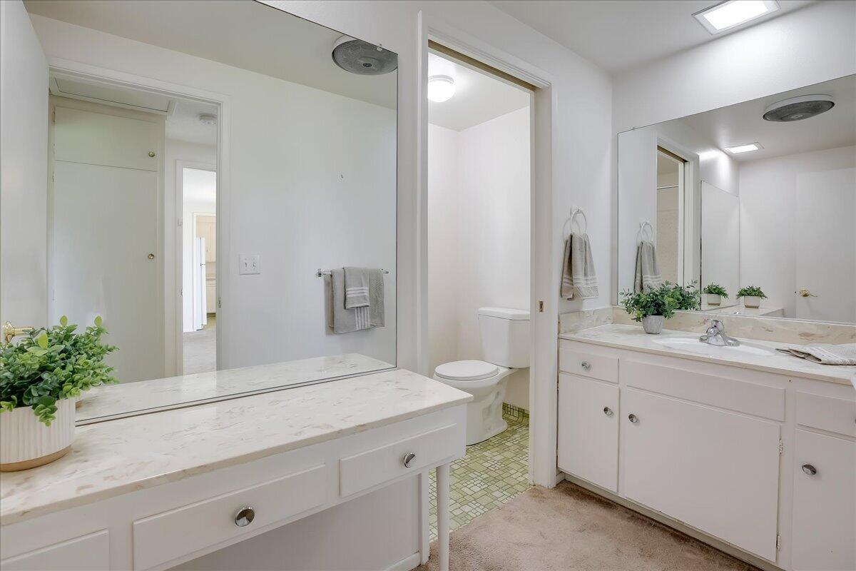 360 Moreton Bay Lane Unit 1