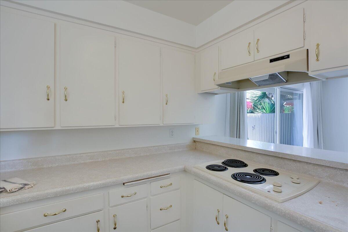 360 Moreton Bay Lane Unit 1