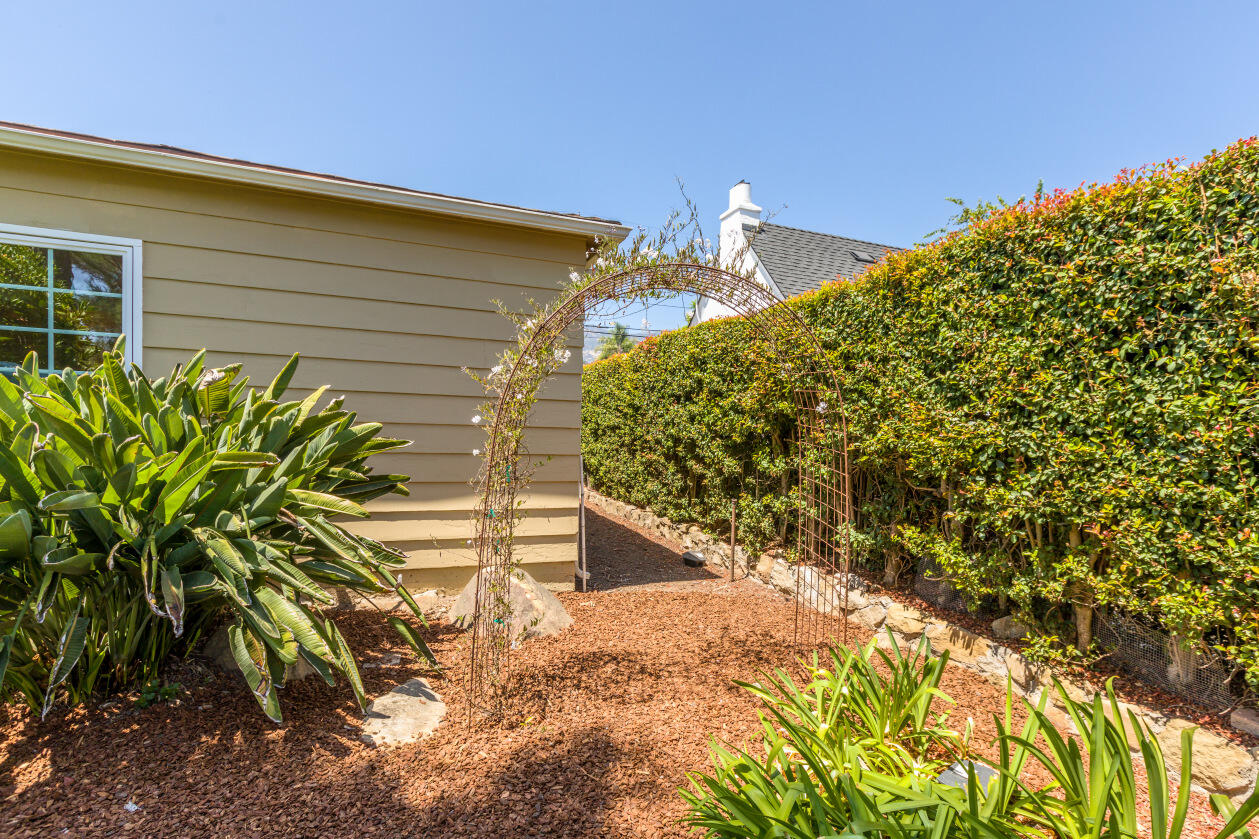 2735 Verde Vista Drive