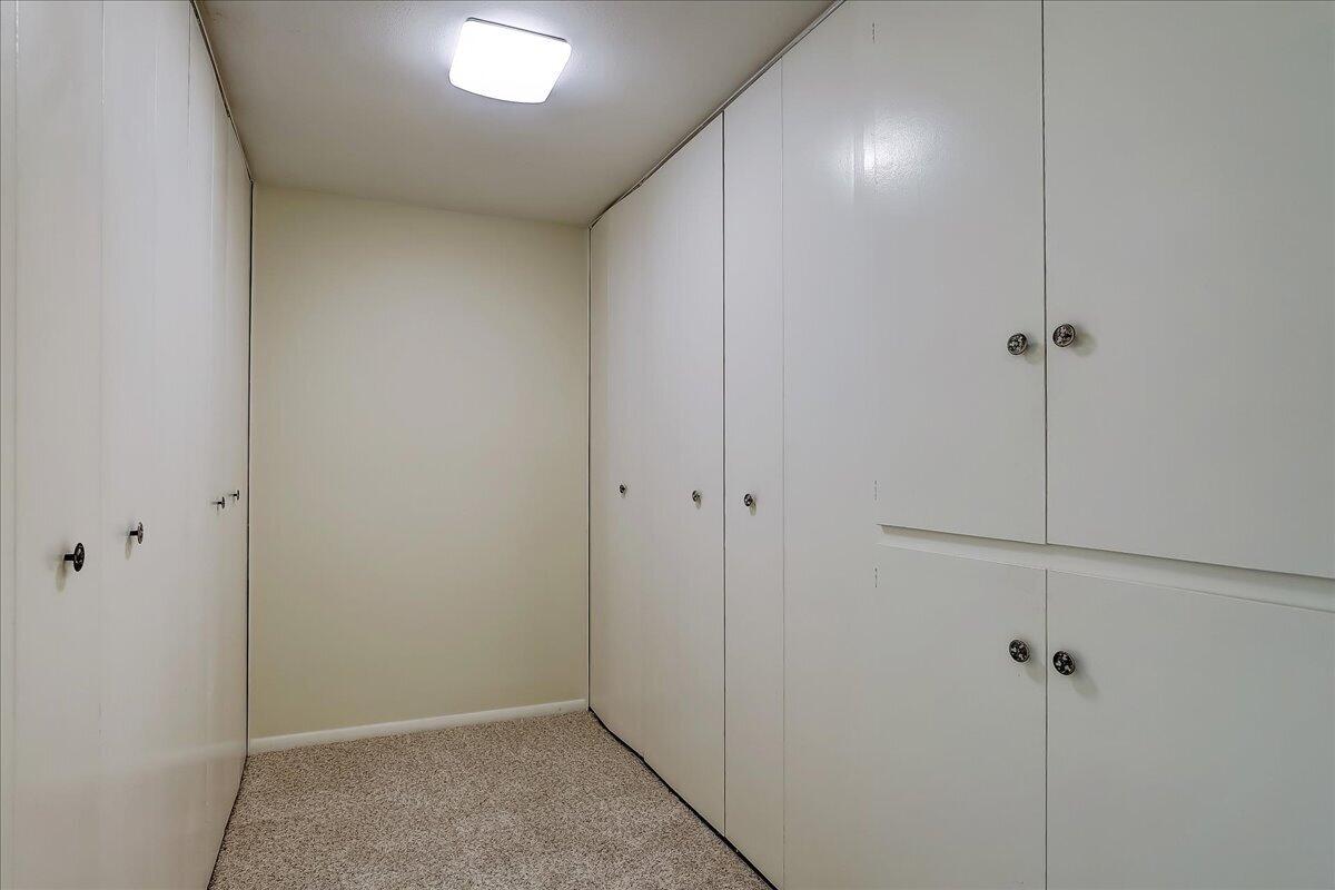 301 Moreton Bay Lane Unit 2