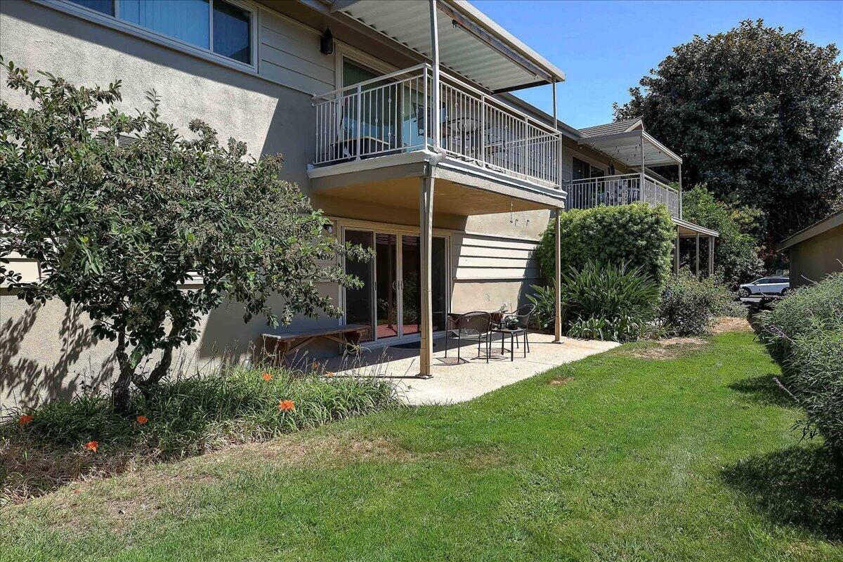 301 Moreton Bay Lane Unit 2
