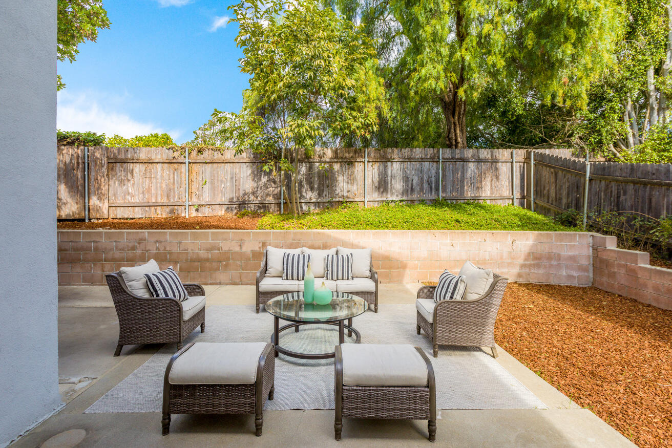 215 Hillview Drive