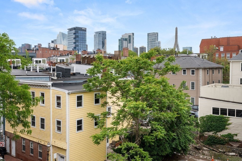 59 Warren Street Unit: 4