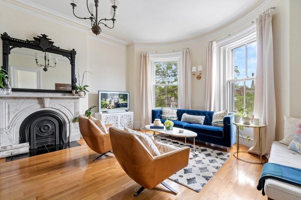59 Warren Street Unit: 4